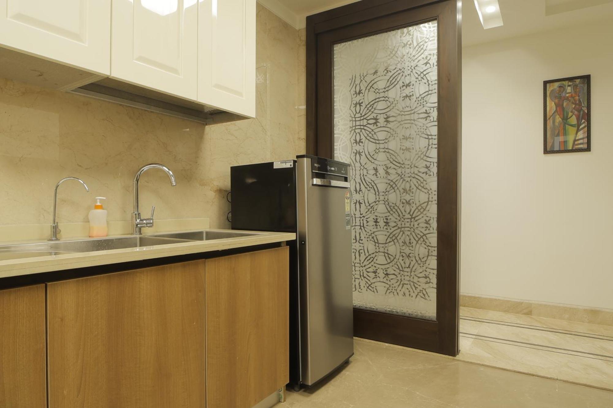 Bed and Breakfast Under My Roof Superio Neu-Delhi Exterior foto