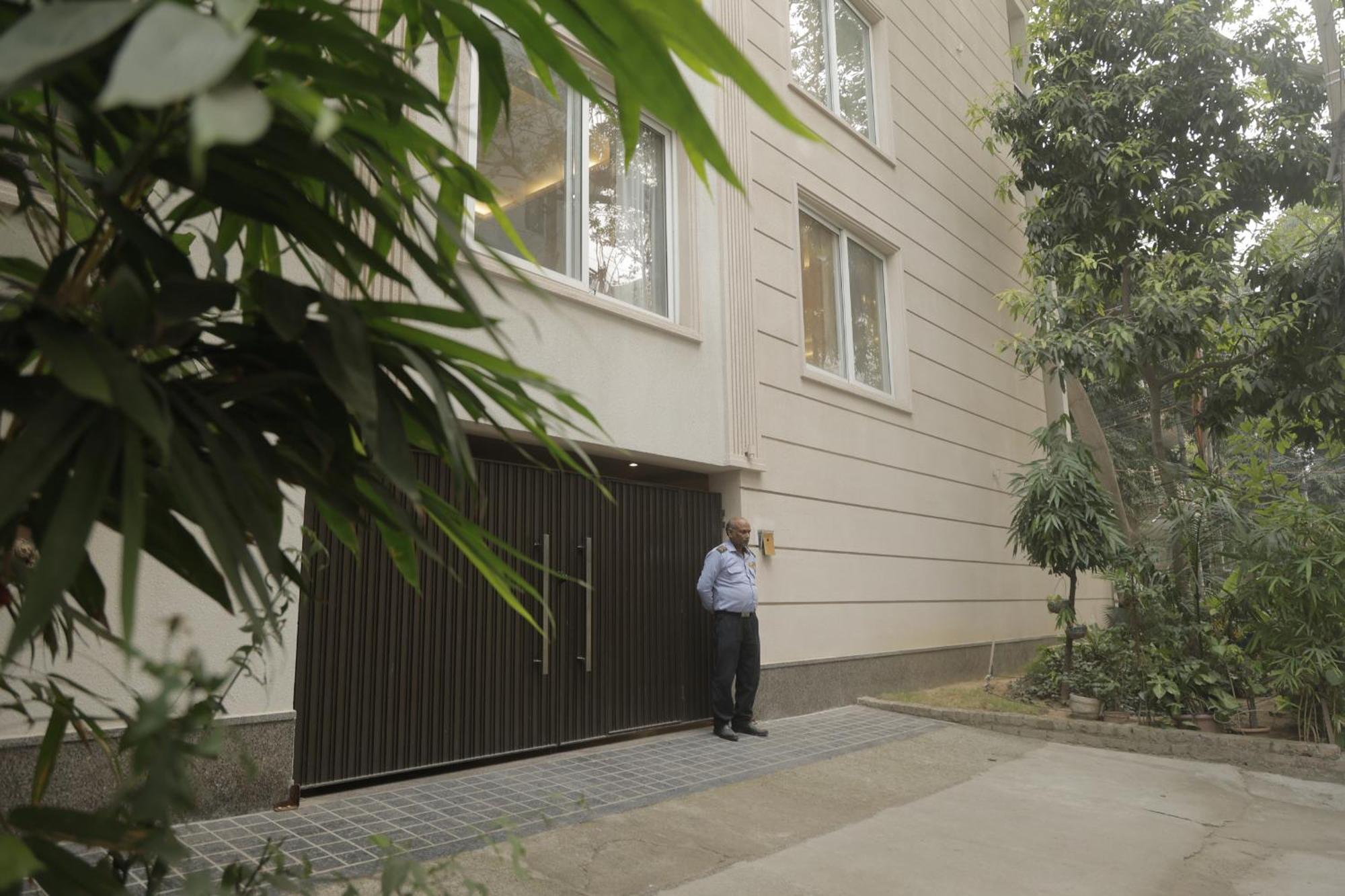 Bed and Breakfast Under My Roof Superio Neu-Delhi Exterior foto
