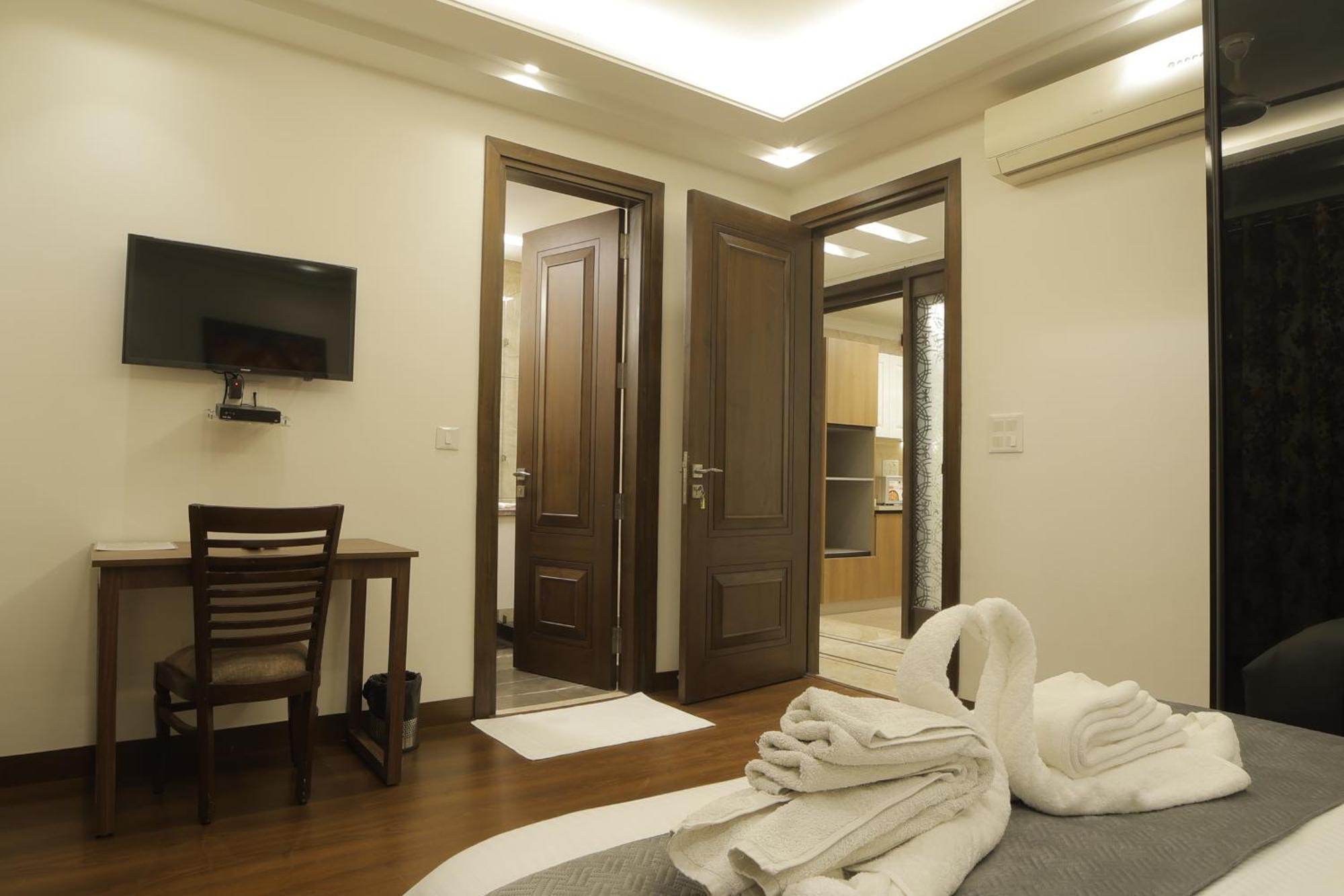 Bed and Breakfast Under My Roof Superio Neu-Delhi Exterior foto