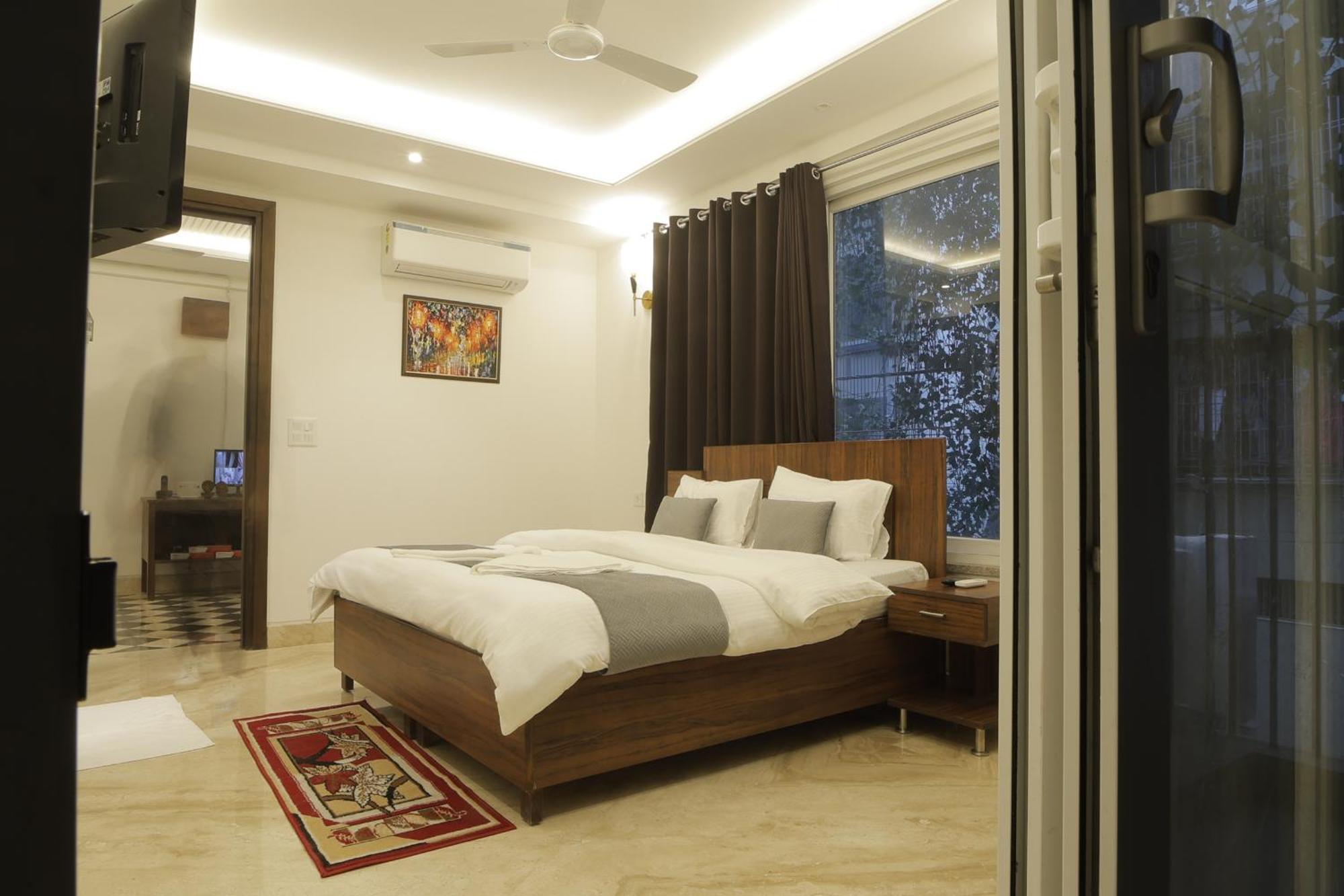 Bed and Breakfast Under My Roof Superio Neu-Delhi Exterior foto